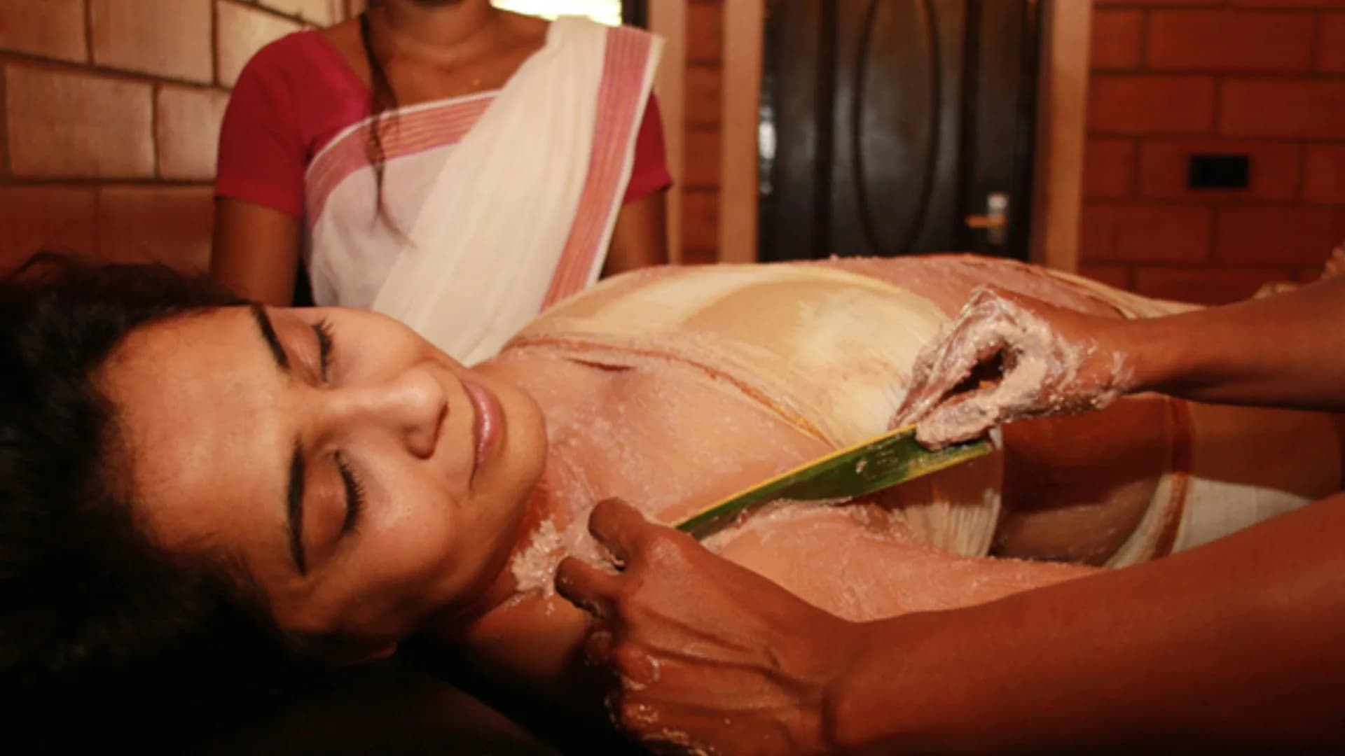 21 Days Muscular Disorders Ayurvedic Treatment Package